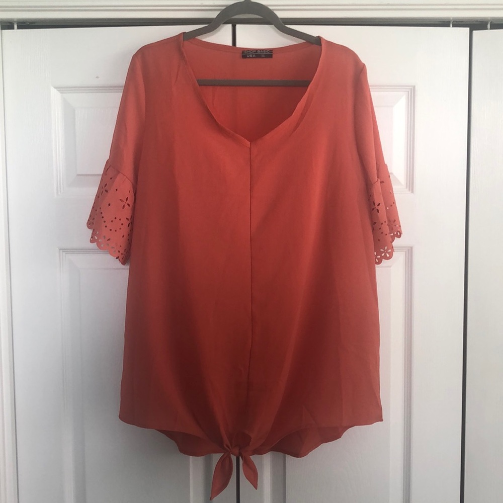 Boutique coral tie top